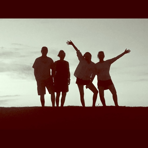 Meet your Posher, Liz - Picture 1 of 1